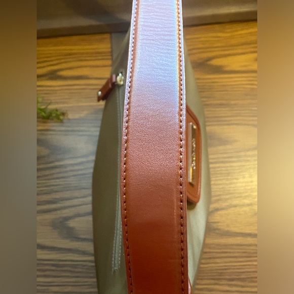 Calvin Klein NWT Khaki and Brown Women's Bag - Picture 6 of 10
